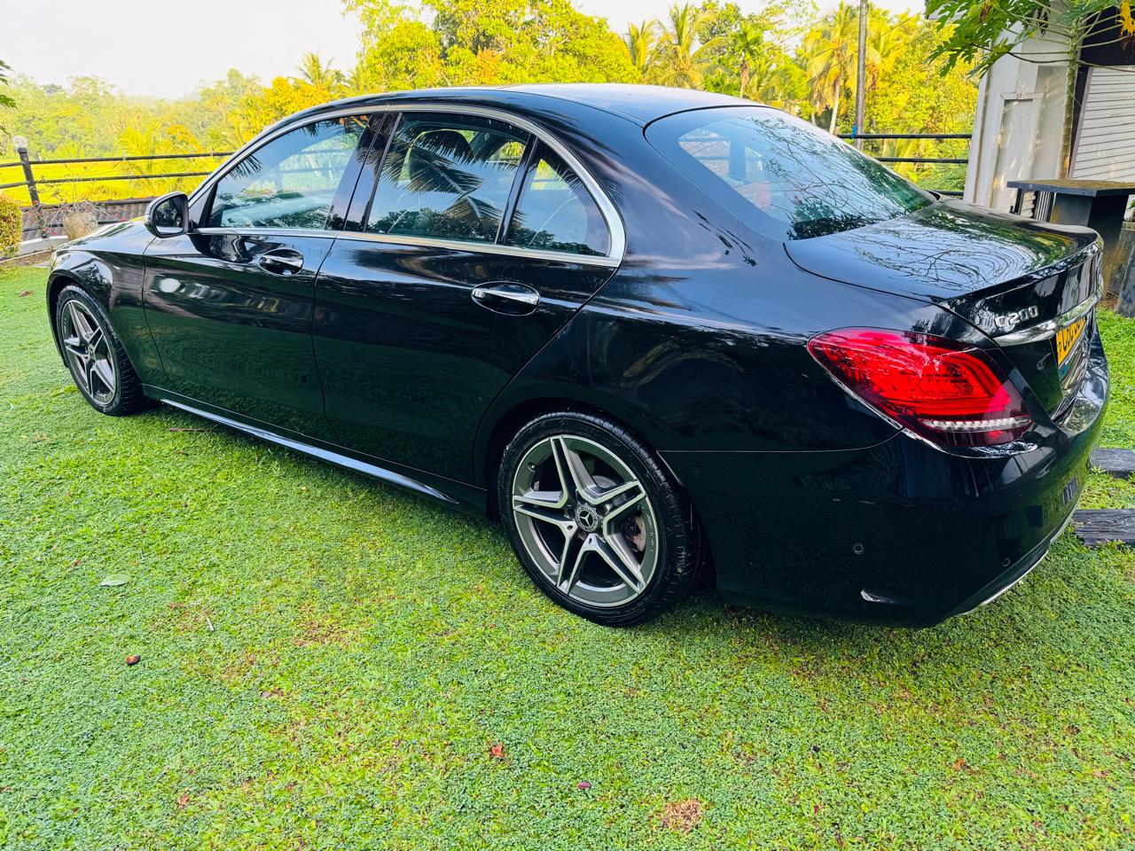 Mercedes Benz C200 AMG Line 2019