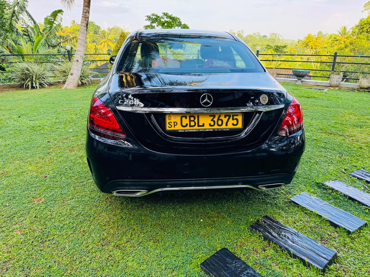 Mercedes Benz C200 AMG Line 2019