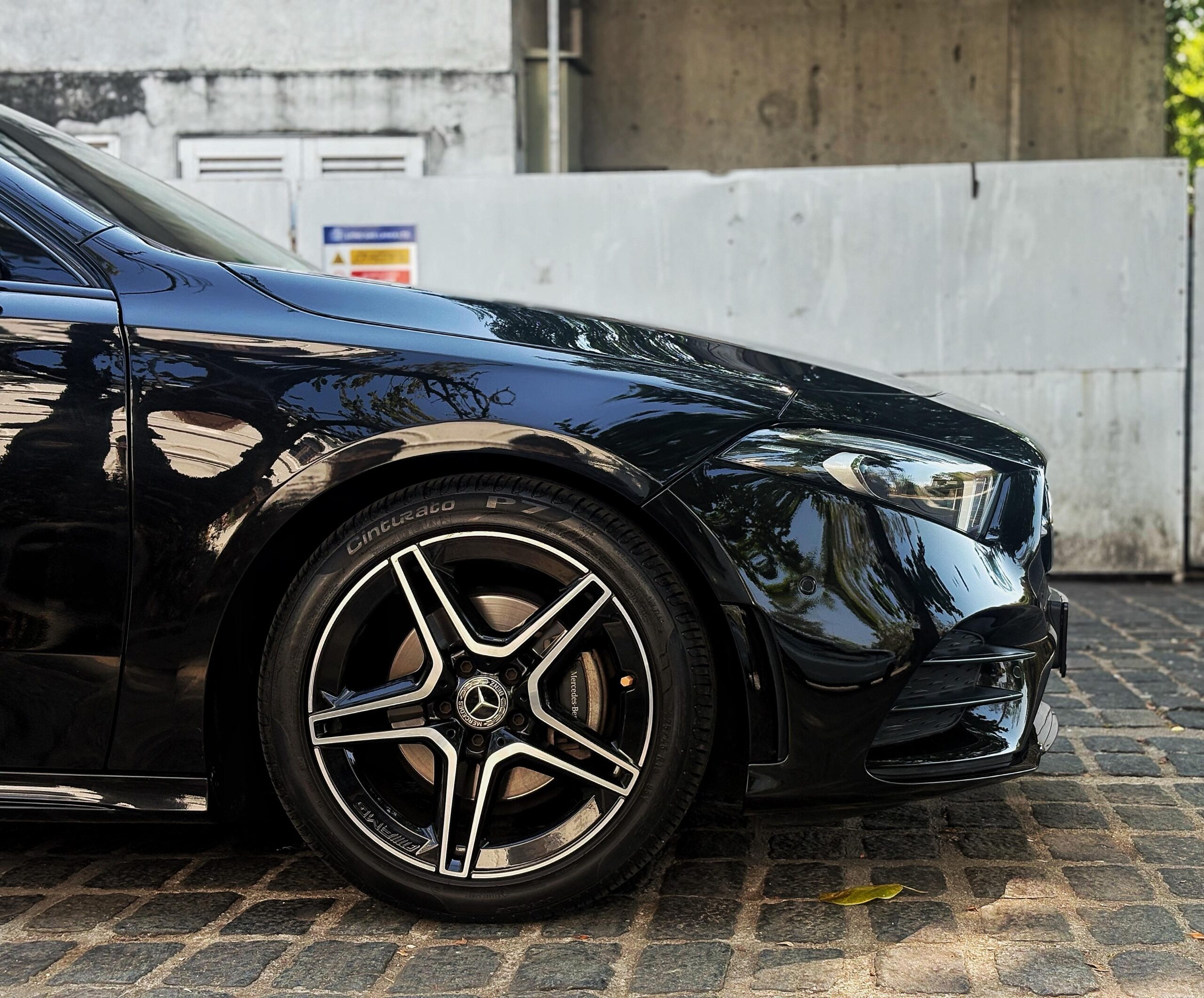 Mercedes Benz A200 AMG Premium Plus 2019