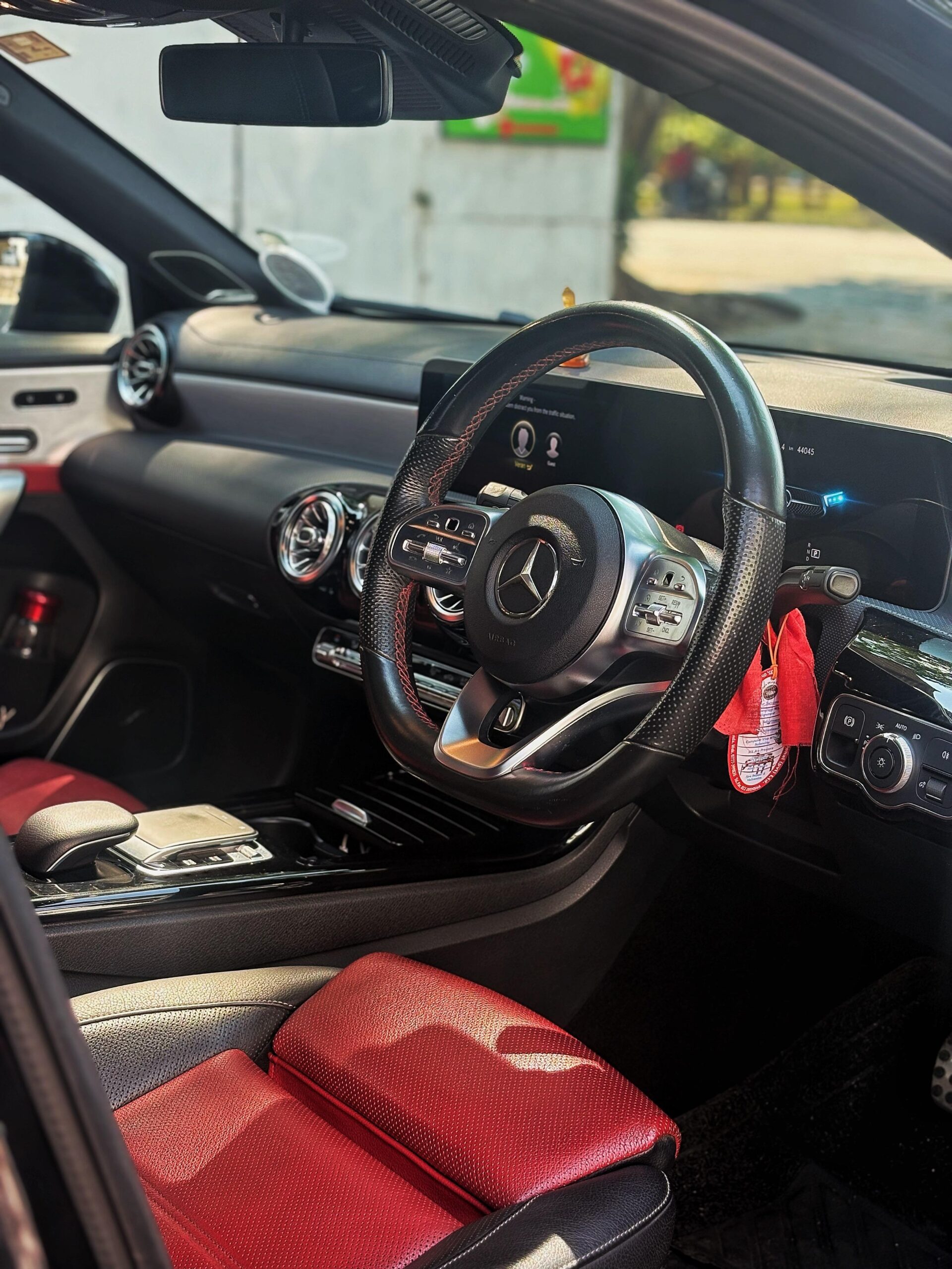 Mercedes Benz A200 AMG Premium Plus 2019