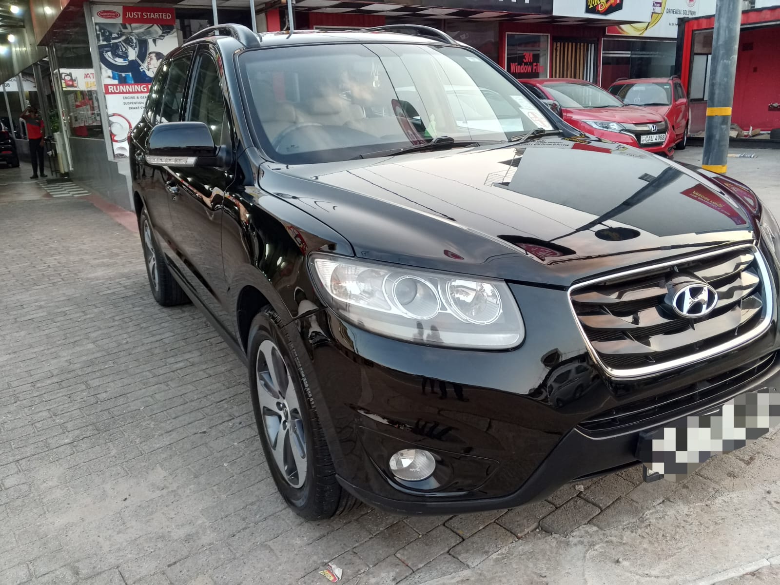Hyundai Santa Fe Jeep 2012