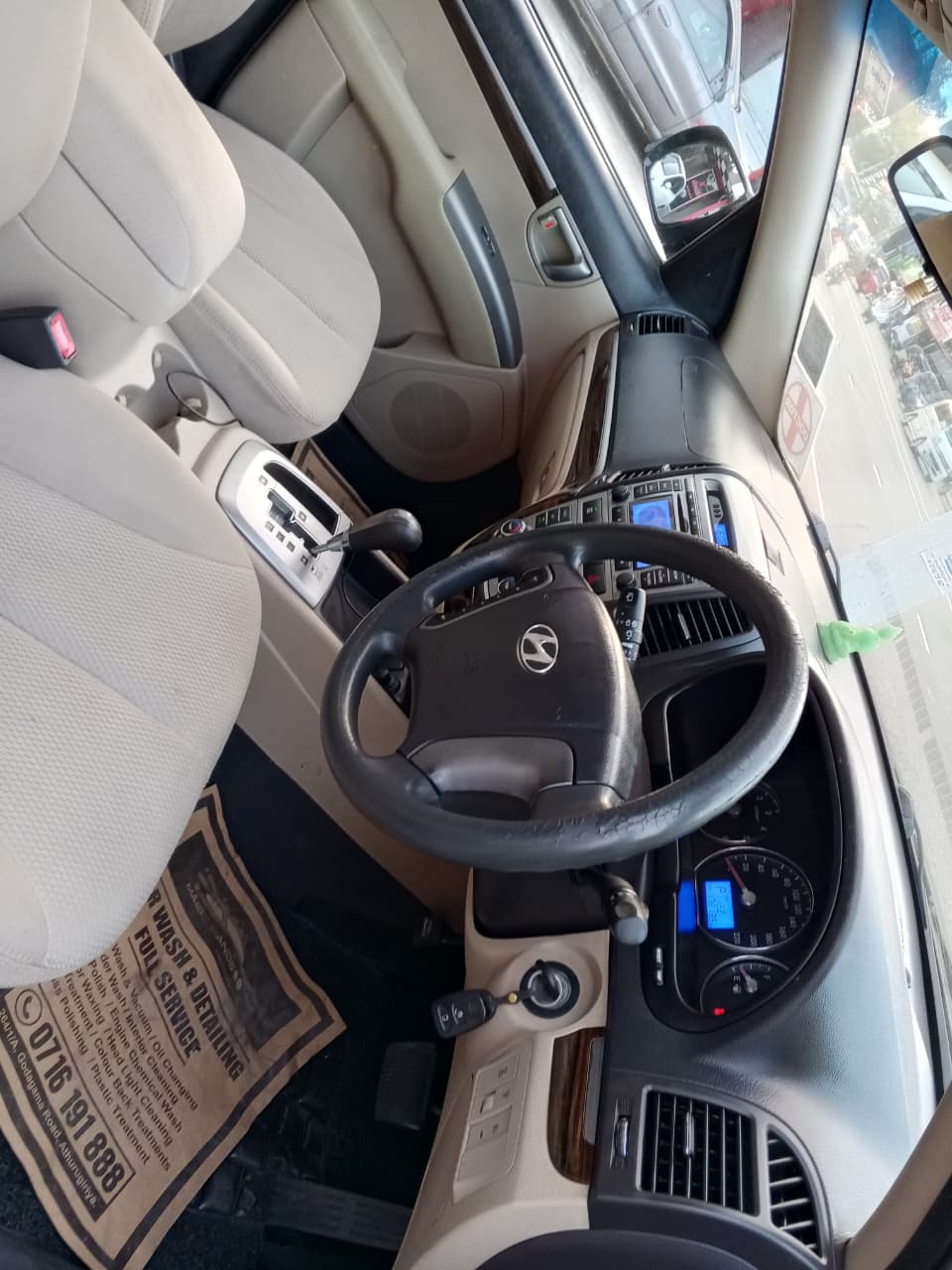 Hyundai Santa Fe Jeep 2012