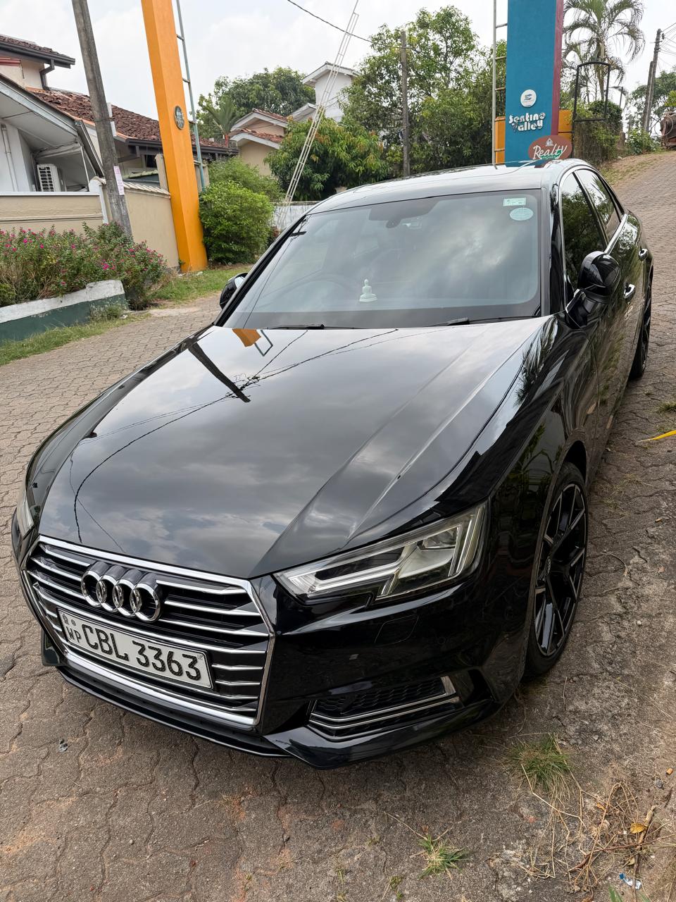 Audi A4 Standard 2020