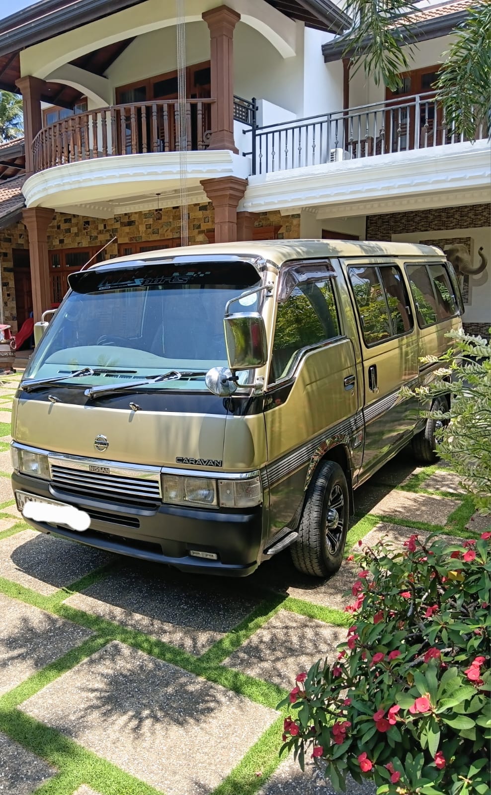 Nissan Caravan G 1997