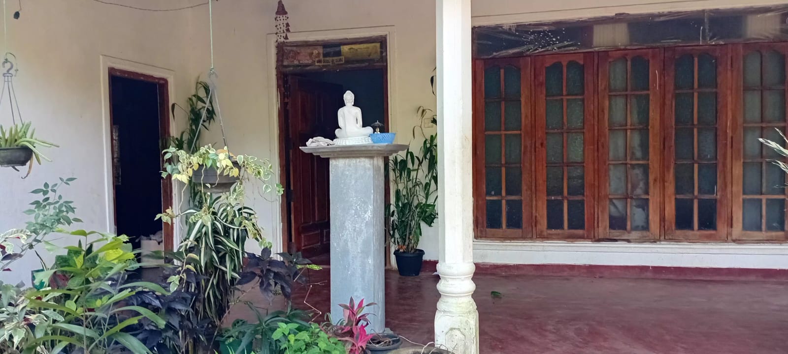 ඉඩම සමඟ විශාල නිවස විකිණීමට බදුල්ල