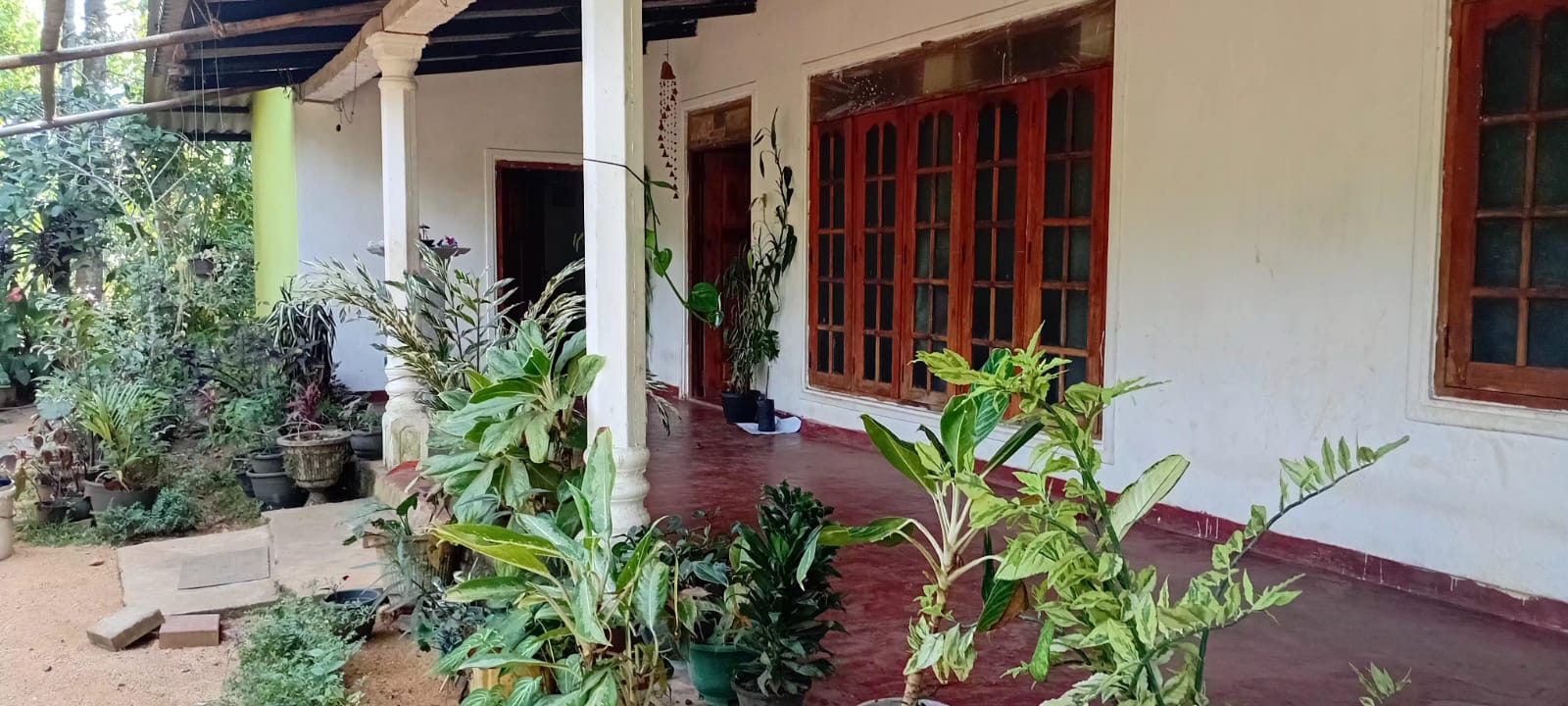 ඉඩම සමඟ විශාල නිවස විකිණීමට බදුල්ල