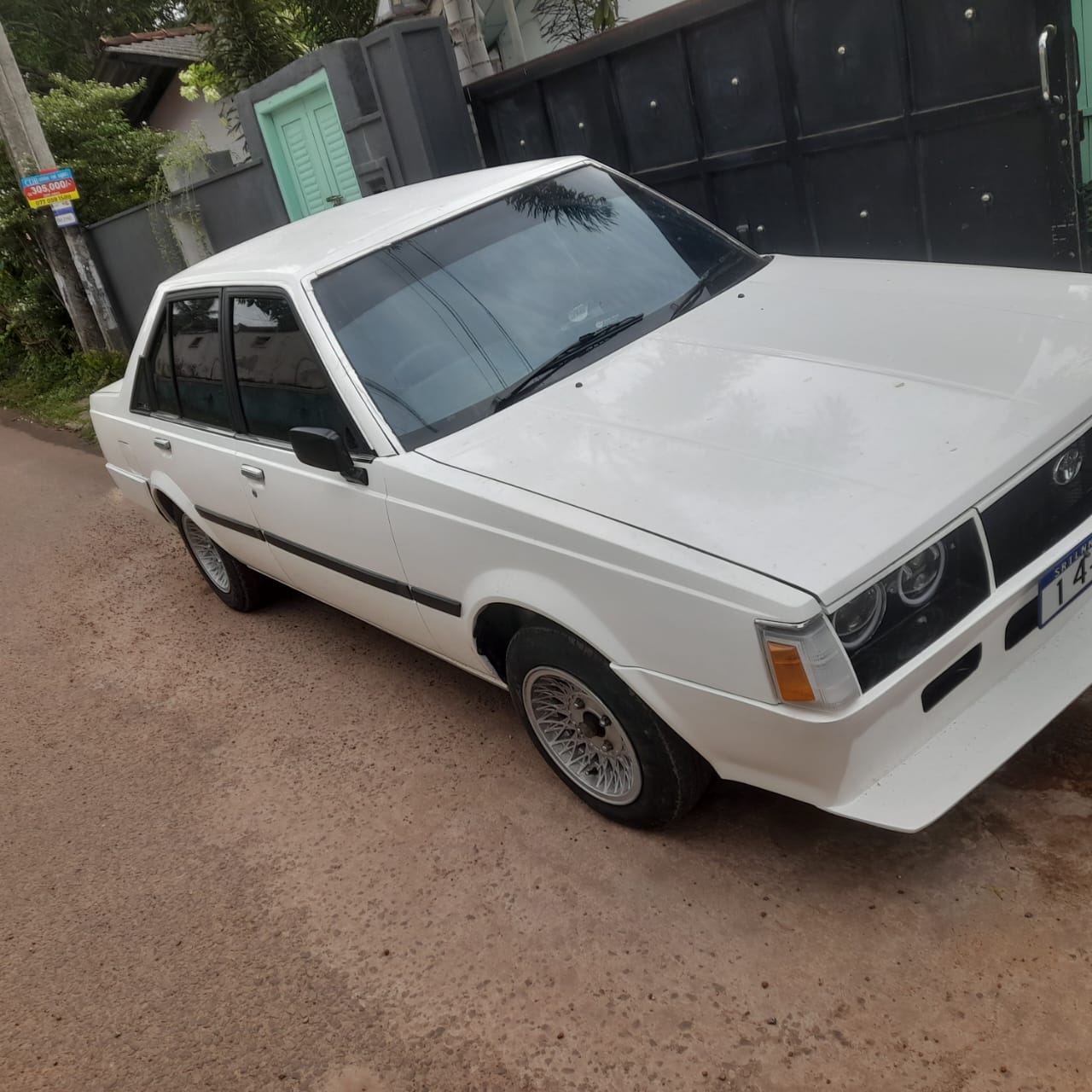 Toyota Carina AA60 1983