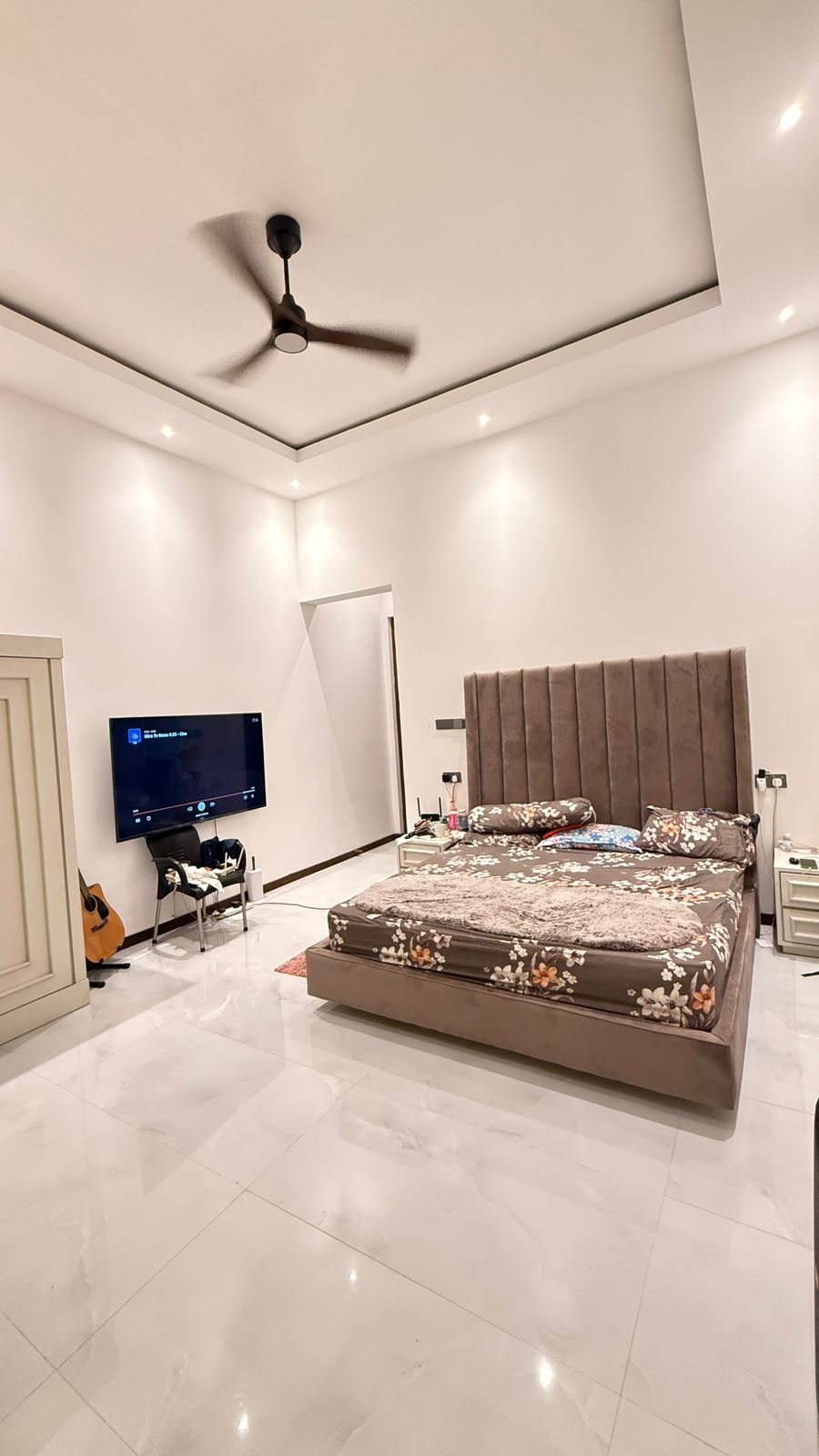 Modern Luxury Three Storey House for Sale – Bokundara