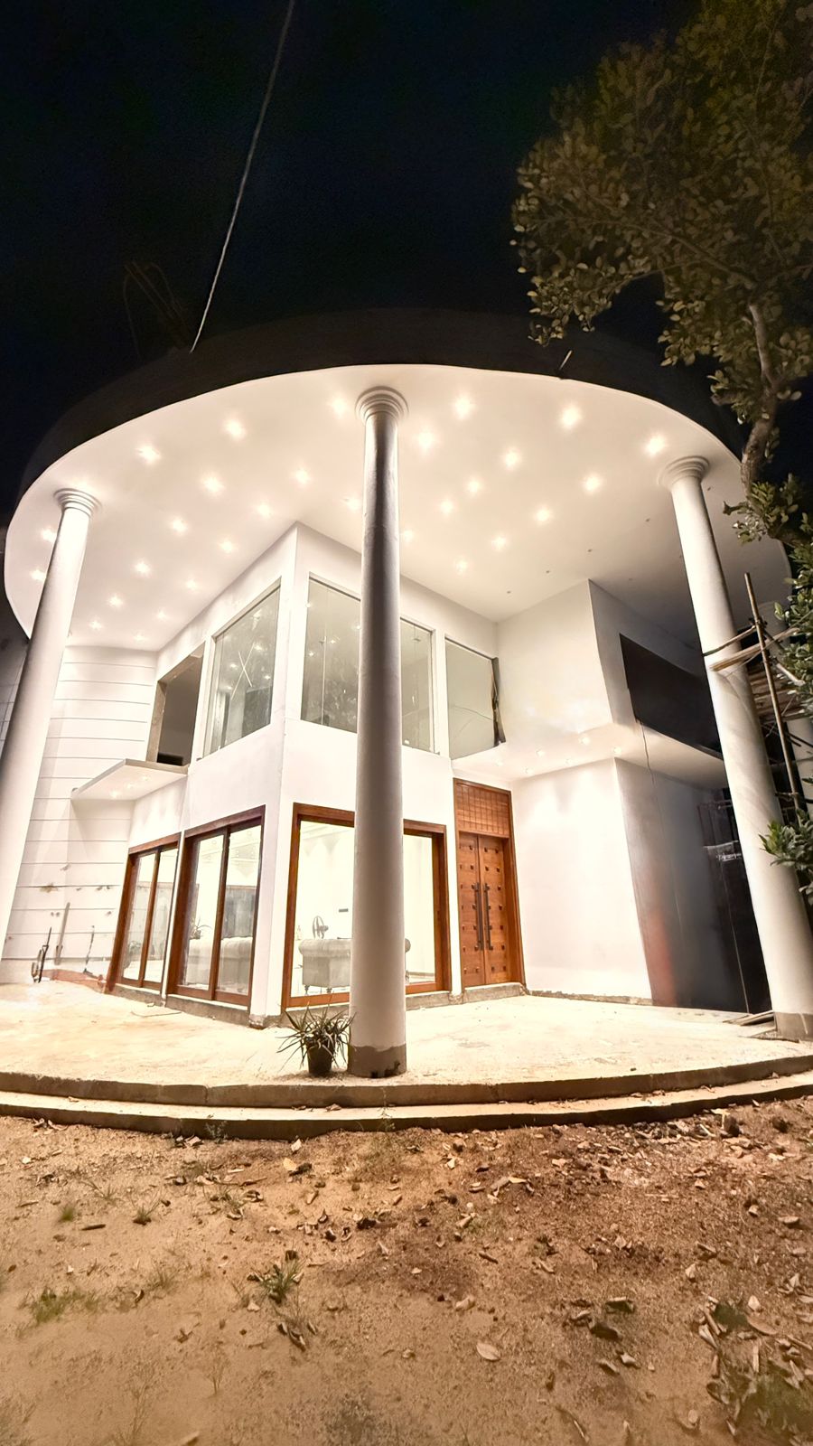 Modern Luxury Three Storey House for Sale – Bokundara