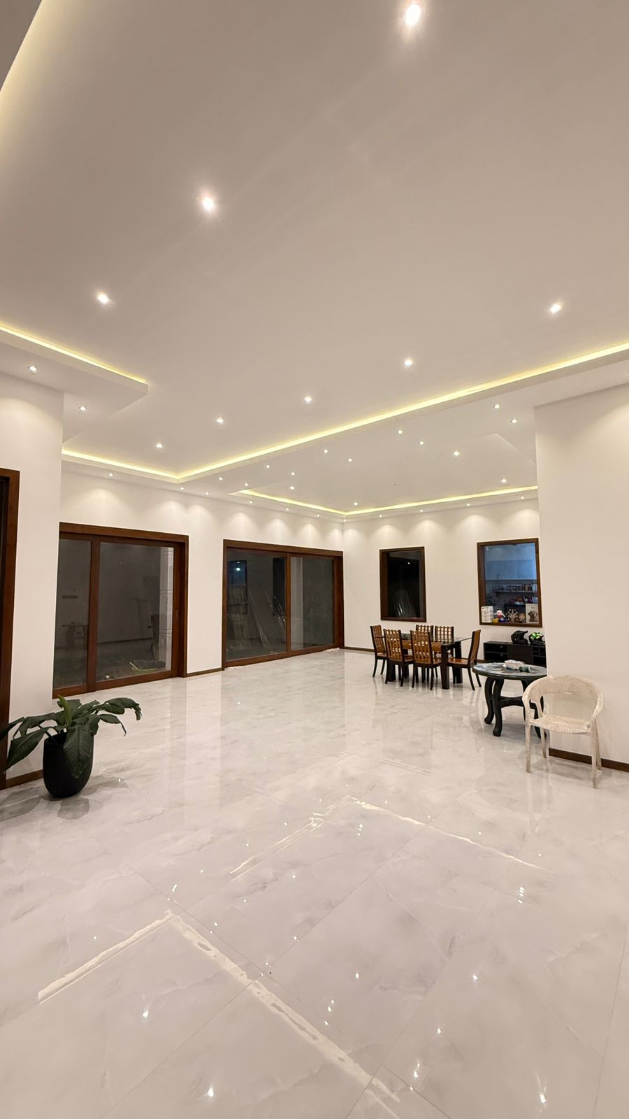 Modern Luxury Three Storey House for Sale – Bokundara