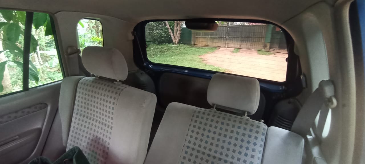MAZDA DEMIO 2000