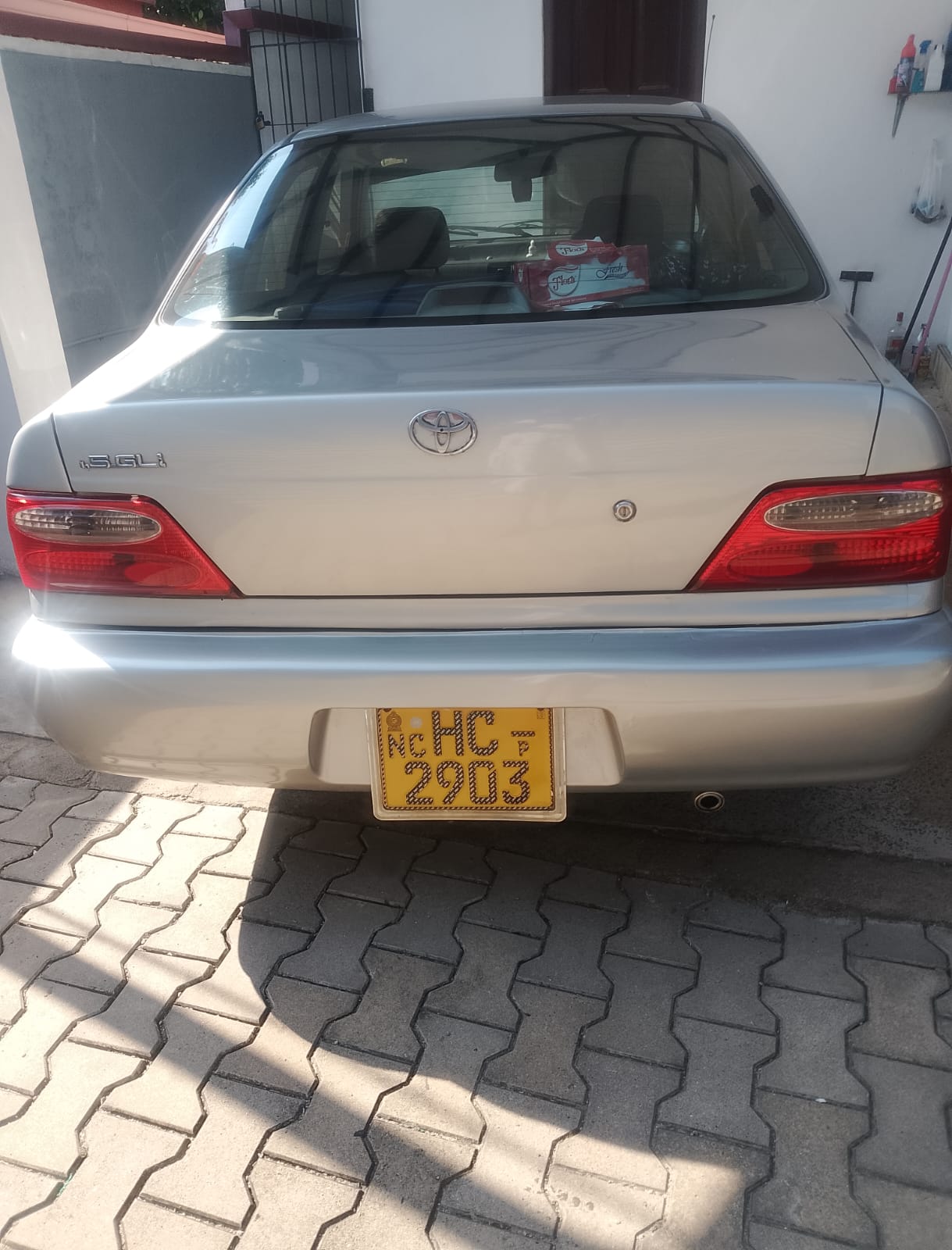 Toyota Soluna Semi Options 1999