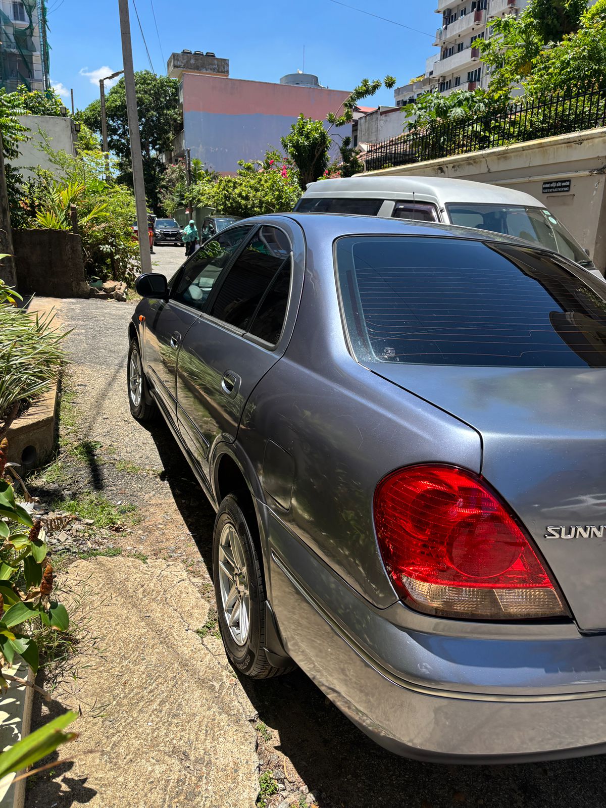 Nissan Sunny Super Saloon 2003