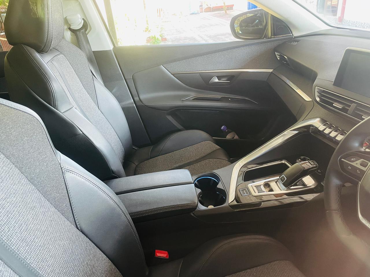 Peugeot 3008 2020