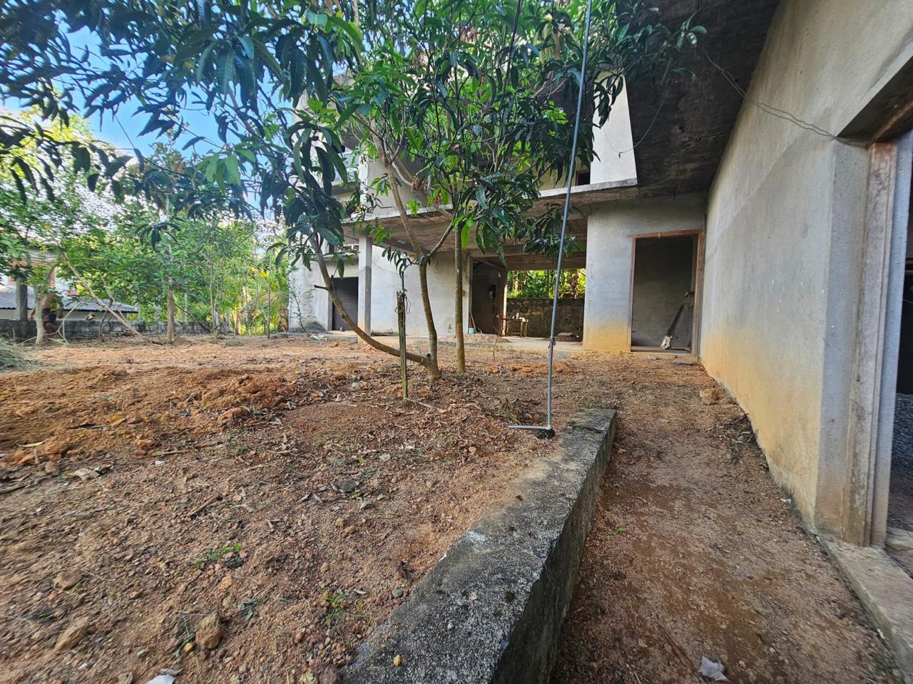 Modern Luxury House for Sale at Kiriwaththuduwa