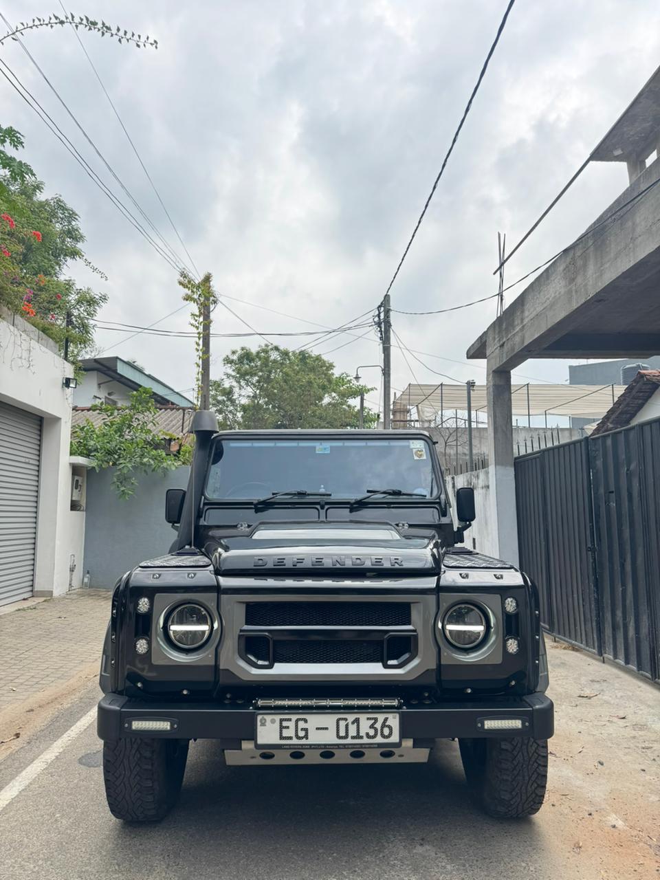LAND ROVER DEFENDER Auto 2014