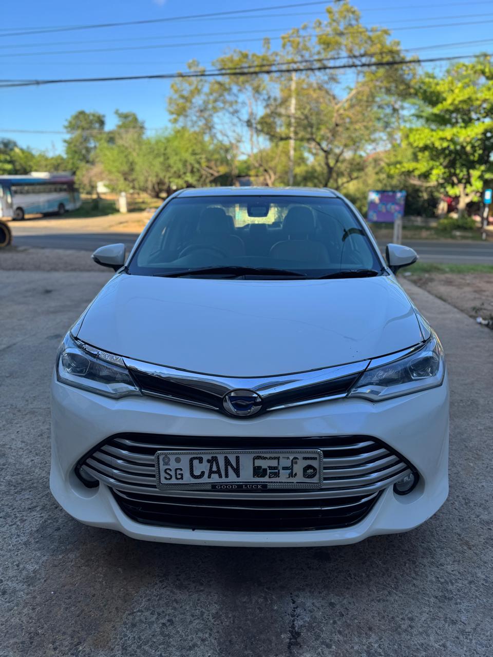 Toyota Axio NKE165 2015
