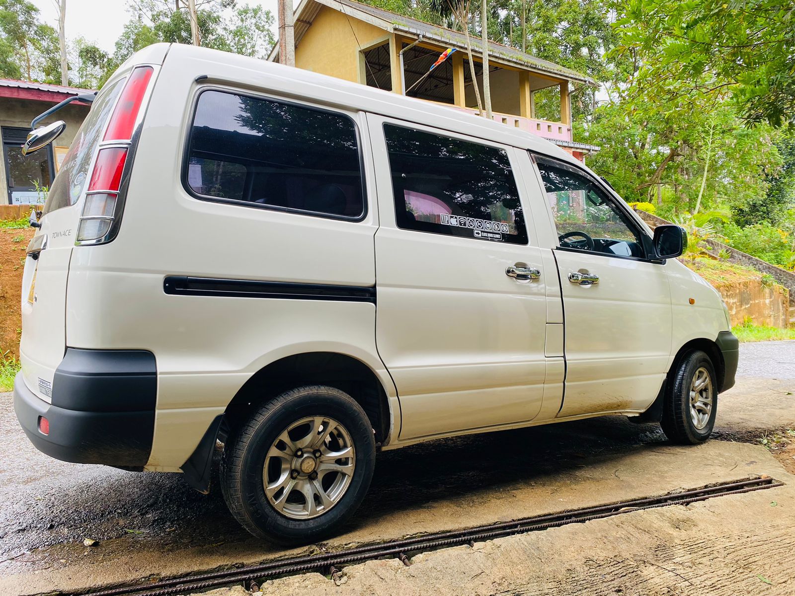 Toyota KR42V 2007