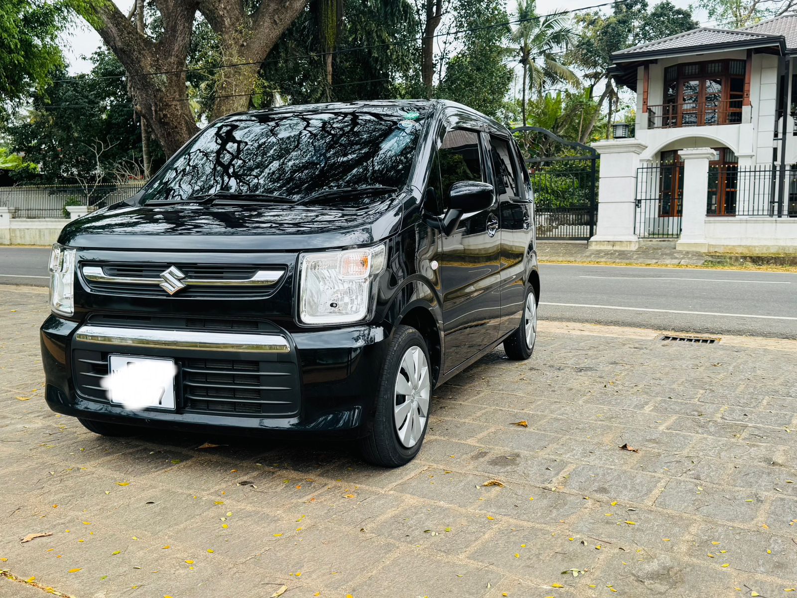 Suzuki Wagon R FX 2024