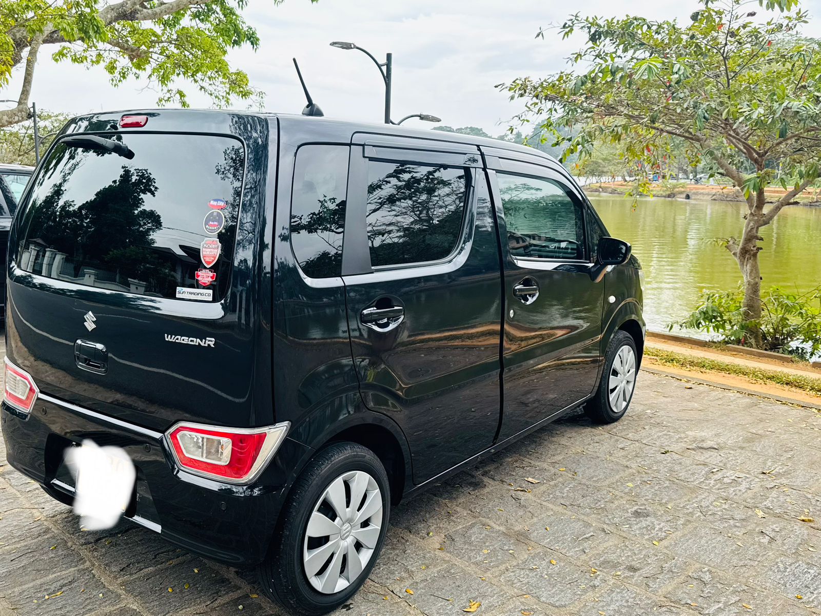 Suzuki Wagon R FX 2024