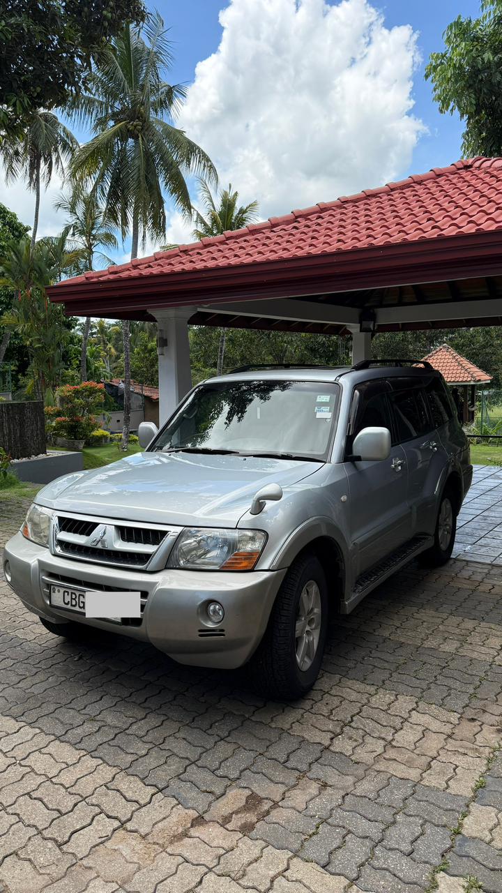 Mitsubishi Pajero 2007