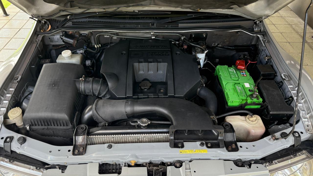 Mitsubishi Pajero 2007