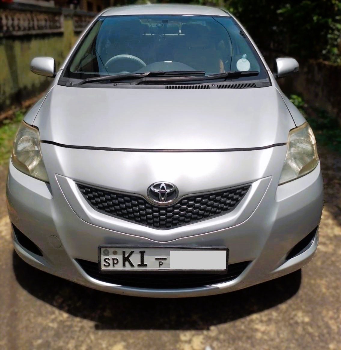 Toyota Belta 2008