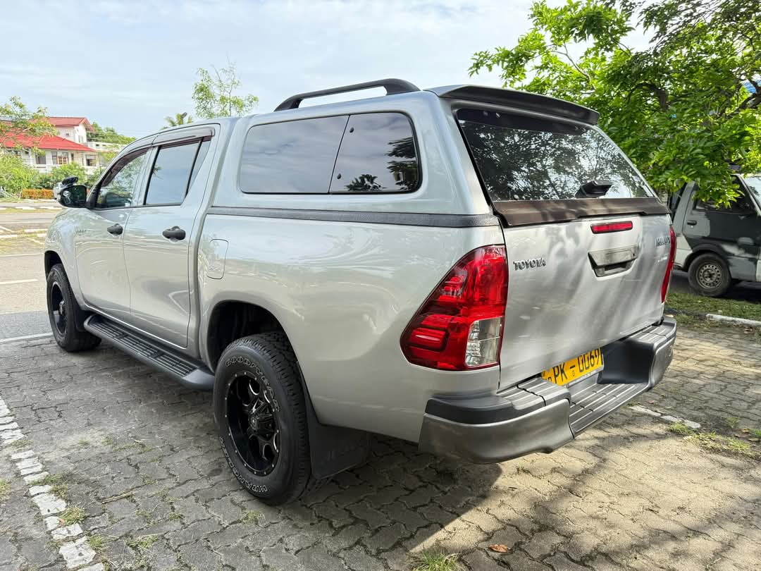 Toyota Hilux 2016