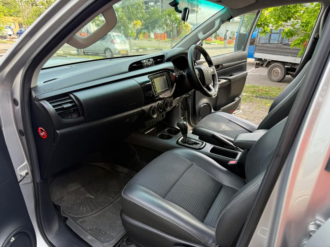 Toyota Hilux 2016