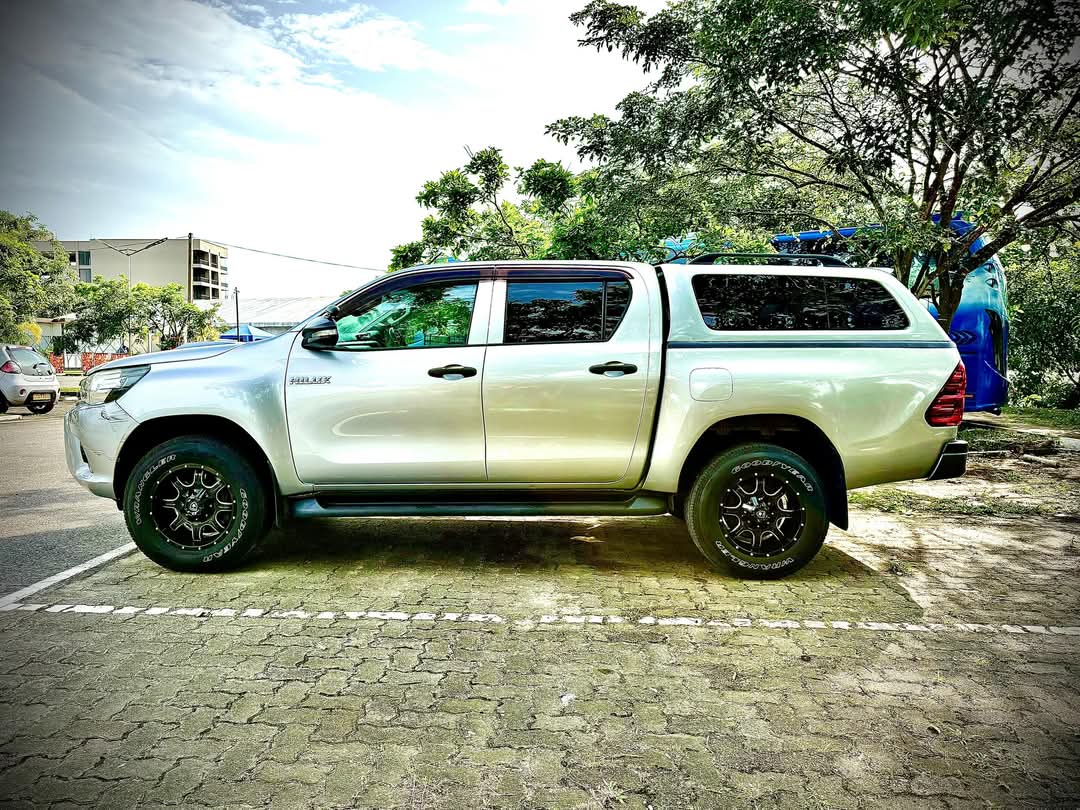 Toyota Hilux 2016