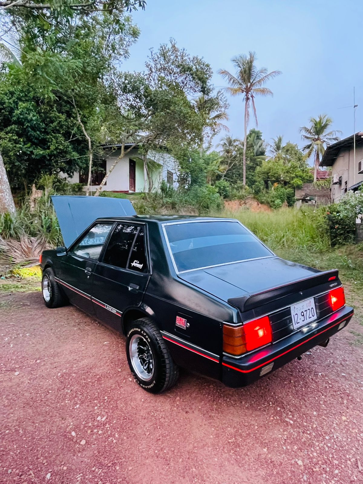 Mitsubishi Lancer Box 1982