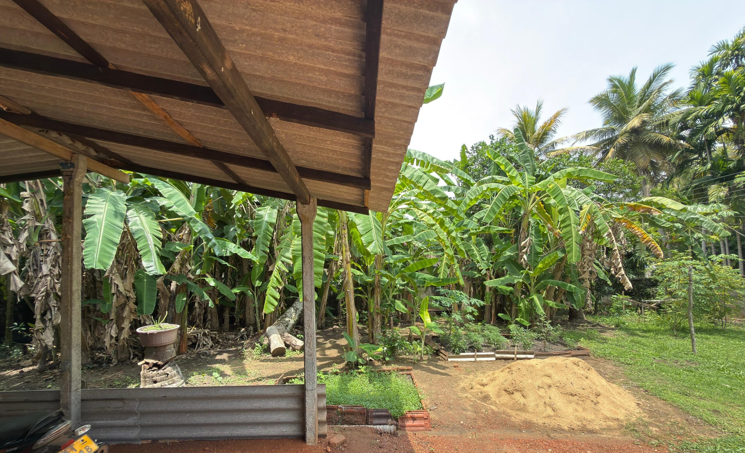 Prime property within Nikaweratiya Town limits