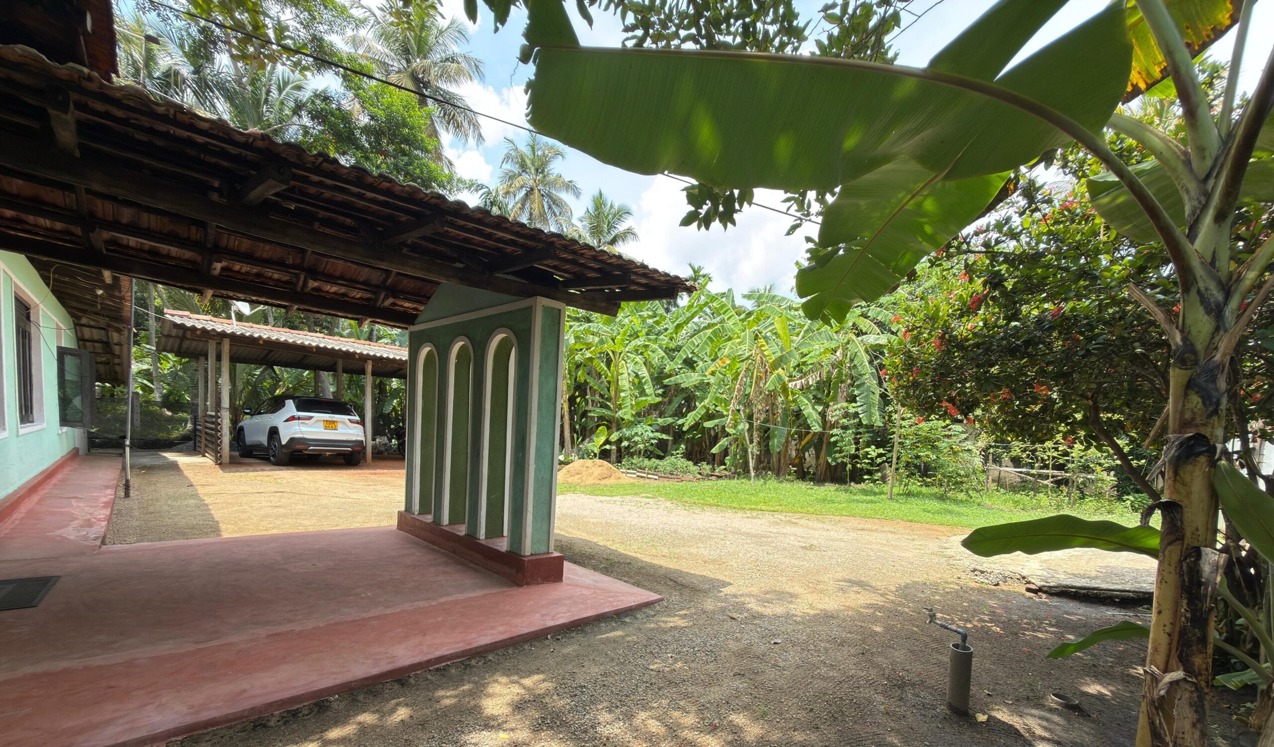 Prime property within Nikaweratiya Town limits