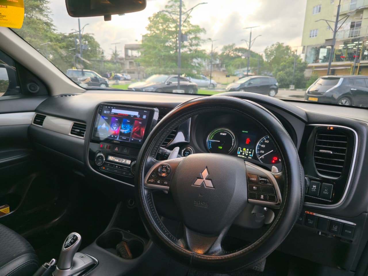 Mitsubishi Outlander 2014