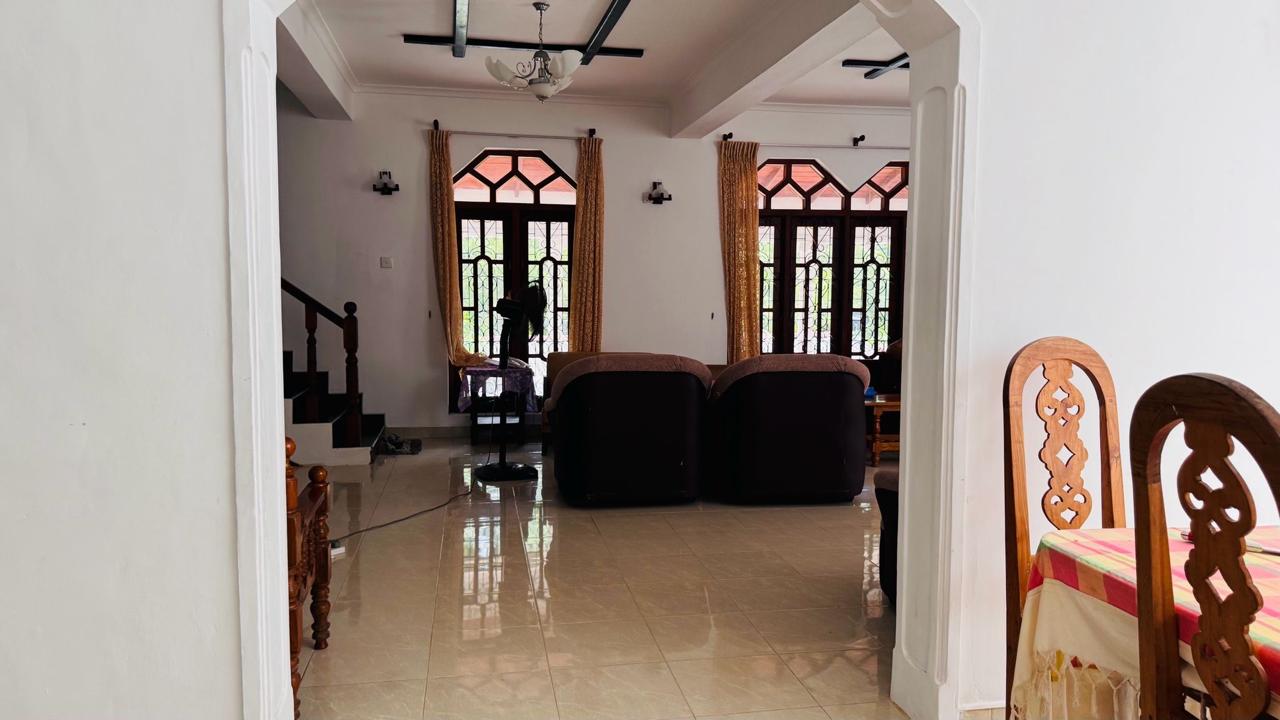 Two Storey House for Sale in Beligala
