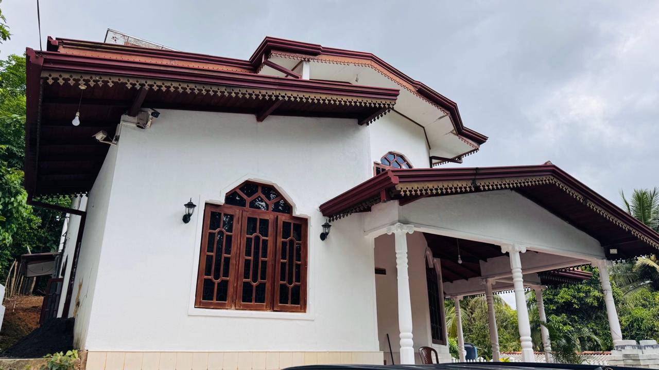 Two Storey House for Sale in Beligala