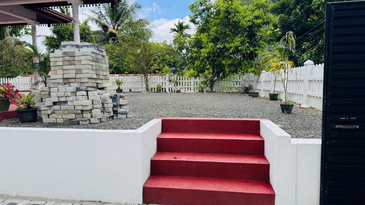 Two Storey House for Sale in Beligala