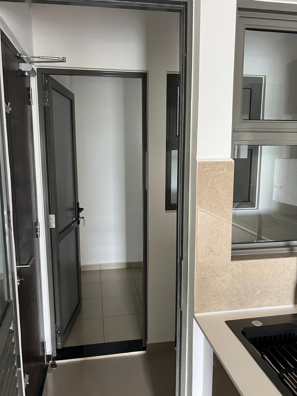 Canterbury golf Lexus apartment  Piliyandala