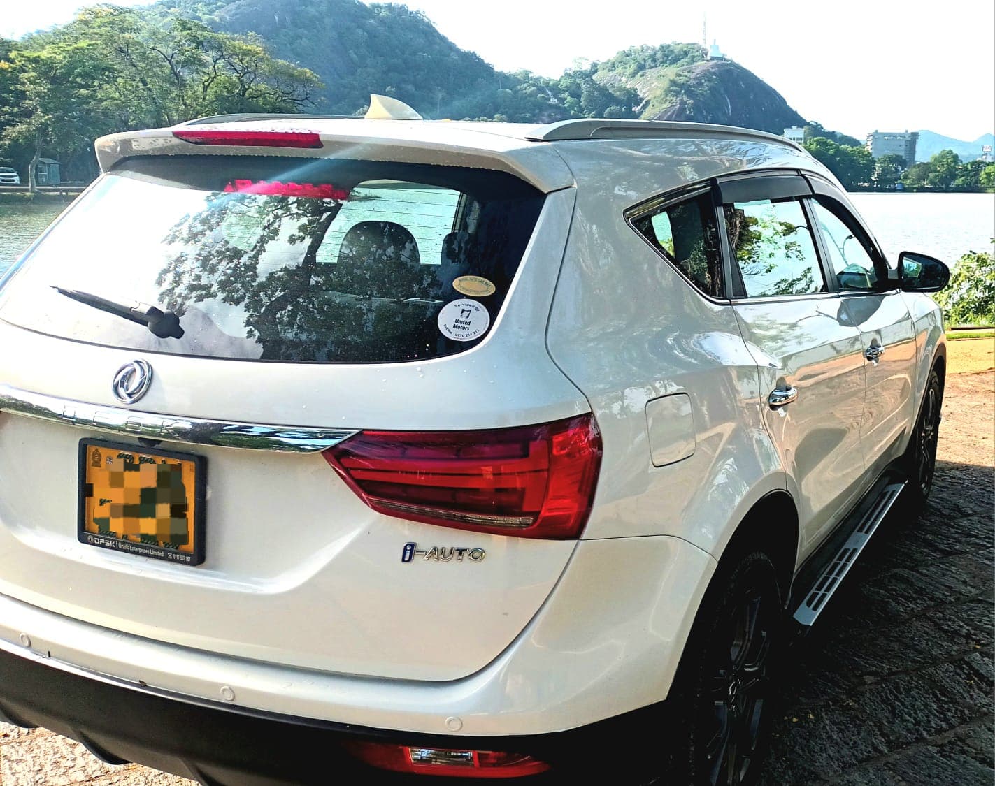 DFSK Glory I-Auto SUV 2023
