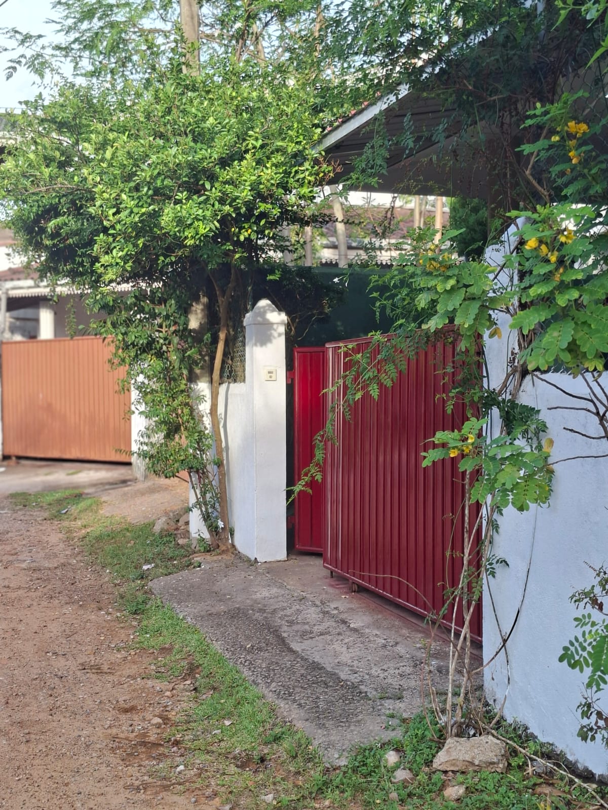 House for Sale – Moratuwa Rawathawatta