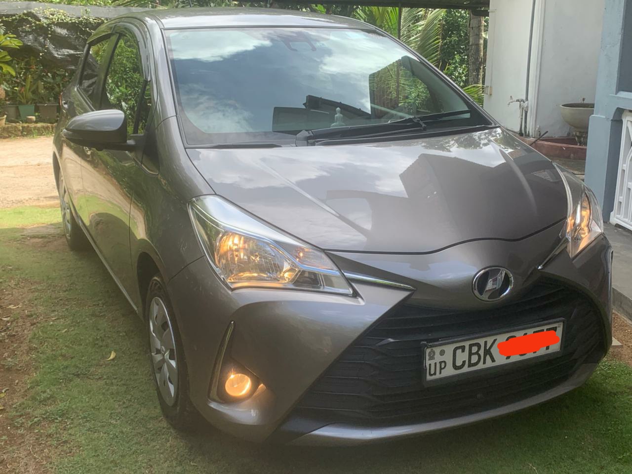 Toyota Vitz 2017