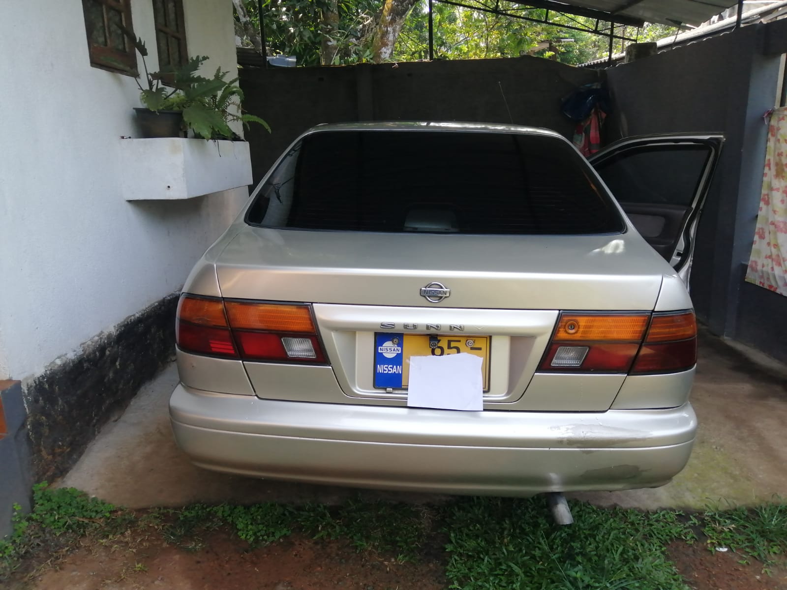 Nissan Sunny FB14 1996