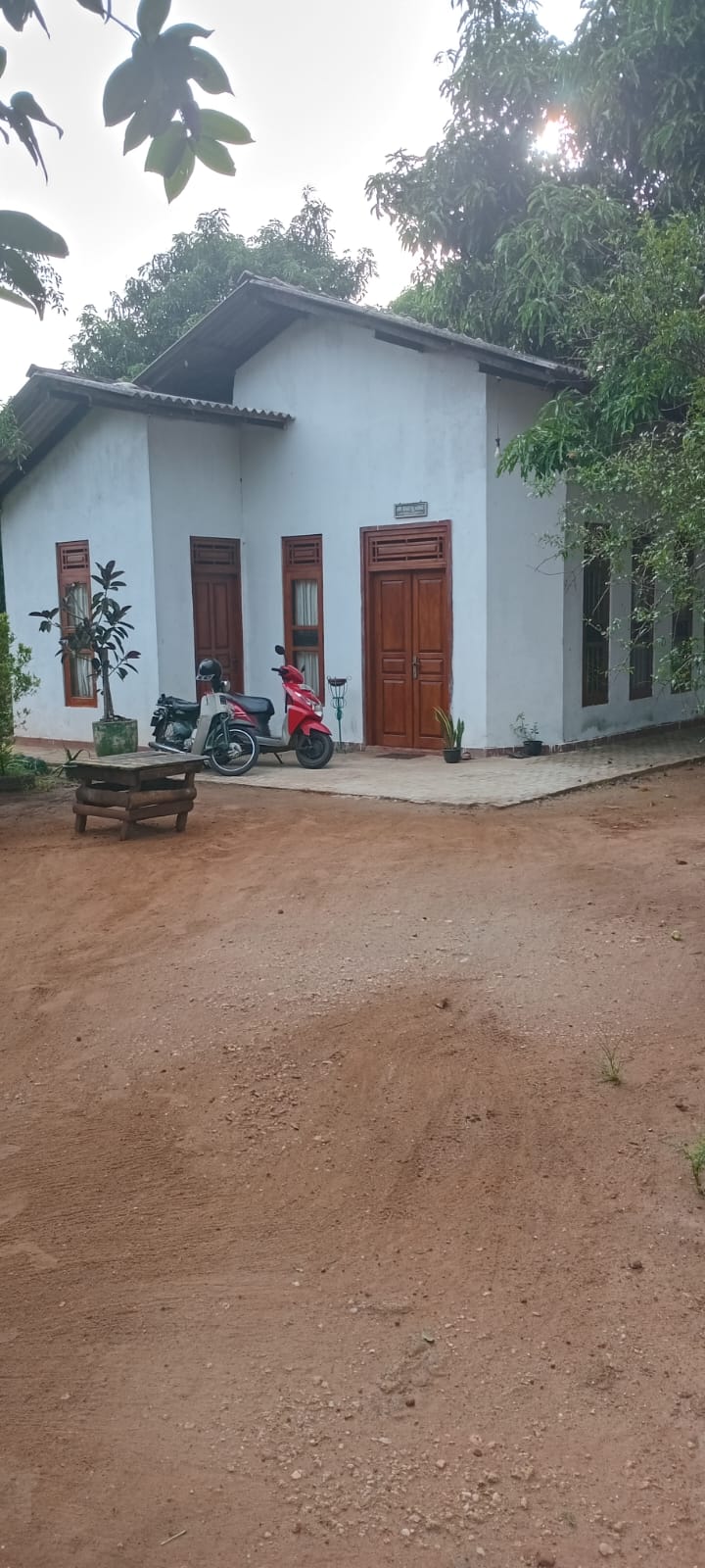 Land with House for Sale in Udawalawa
