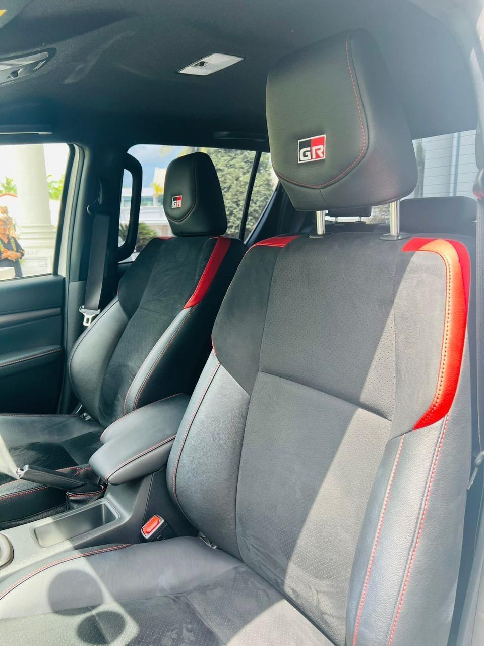 Toyota Hilux GR Sport 2023