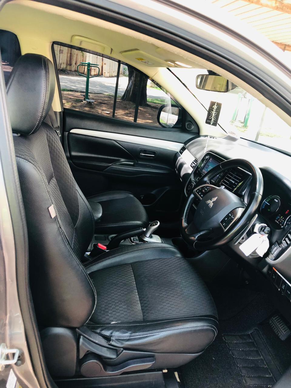 Mitsubishi Outlander 2014