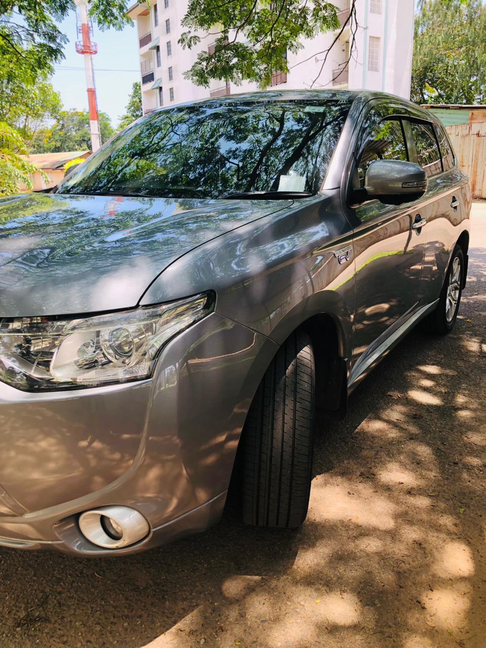 Mitsubishi Outlander 2014
