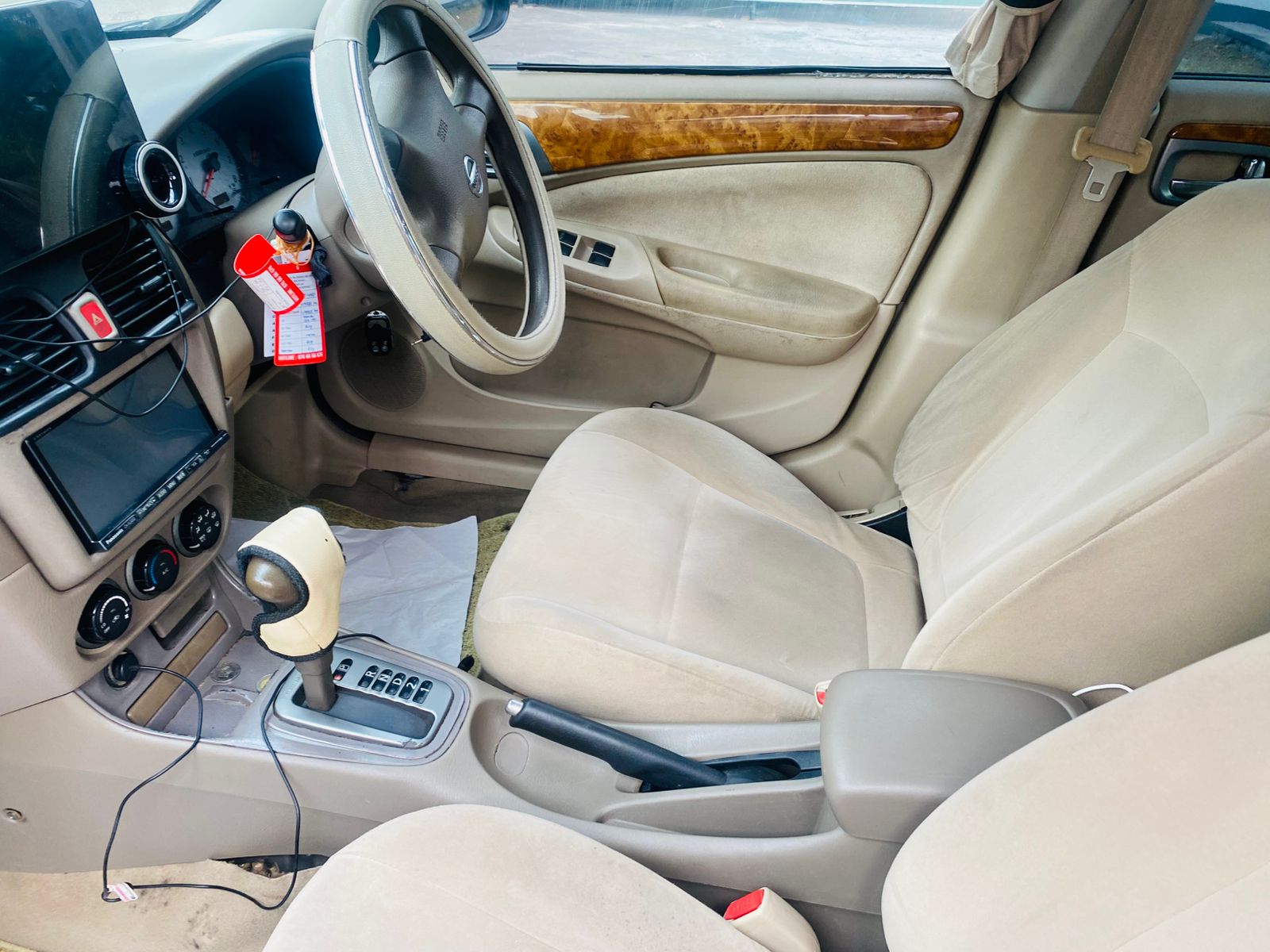 Nissan Sunny EX Saloon 1300 2010