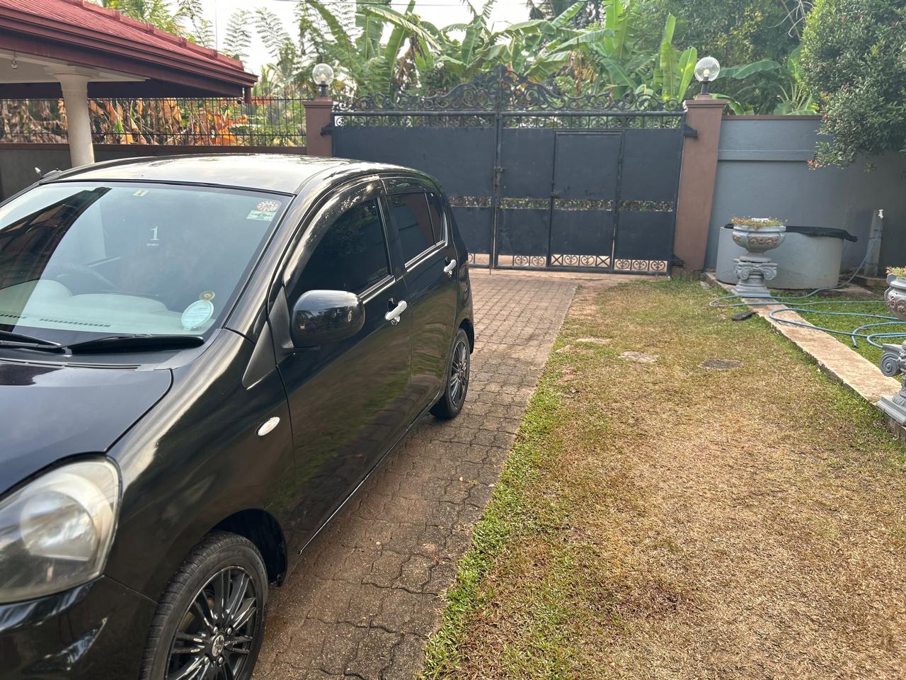 Daihatsu Mira 2018