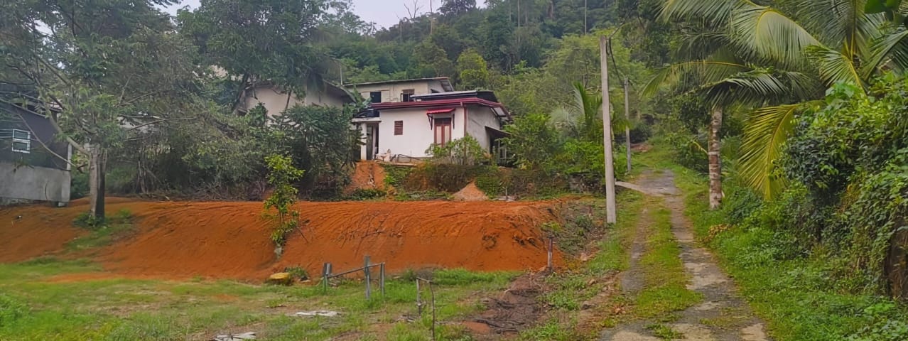 Land for Sale – Opathella