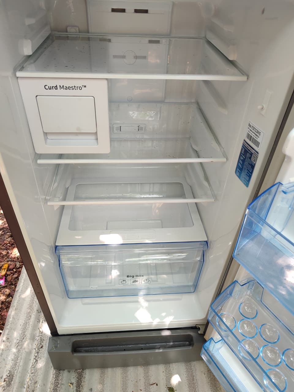 Samsung digital inverter 253L refrigerator